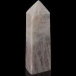 Doğal Ay Taşı Piramit 115gr  9,5×2,7×3,8 cm